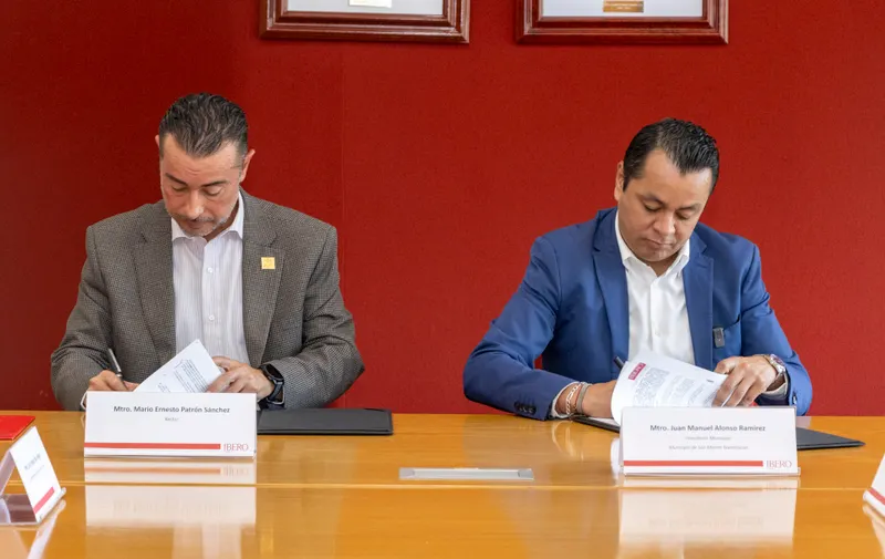 “Sigamos construyendo”: Ibero Puebla firma convenio con San Martín Texmelucan