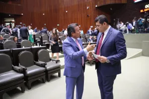 Presenta Armenta Mier iniciativa a favor de los jóvenes