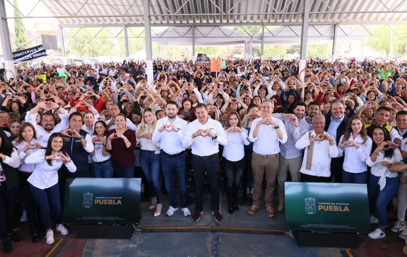 gob-pue-entrega-certificados-obra-comunitaria