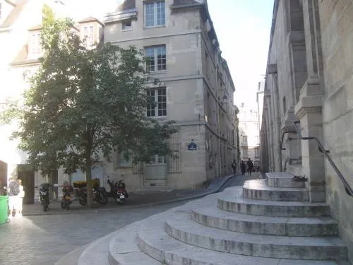 Buscarla en Montmartre