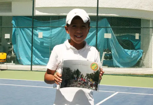 Continúan triunfos en la Academia de Tenis del Tec de Monterrey