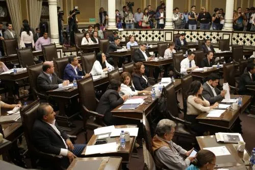 Bancada del PRI propone eliminar el fuero