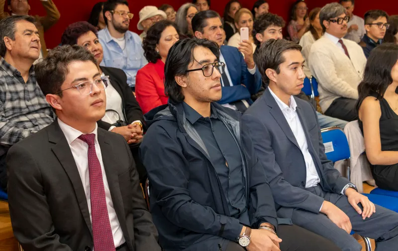Talentos Ibero Puebla reciben Premio Ceneval de Excelencia EGEL