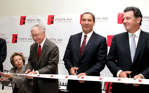 No vamos a permitir que empresarios hagan negocios a costa del Estado: RMV