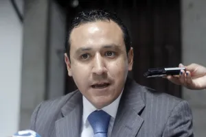Instalación de parquímetros un negocio, dice Galindo