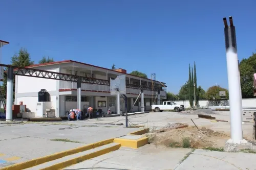Avanza Gobierno de la Ciudad en obras de infraestructura educativa