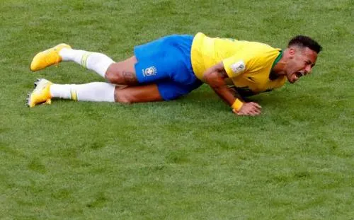 “Tardé en aceptar las críticas”; Neymar admite reacciones exageradas en el Mundial