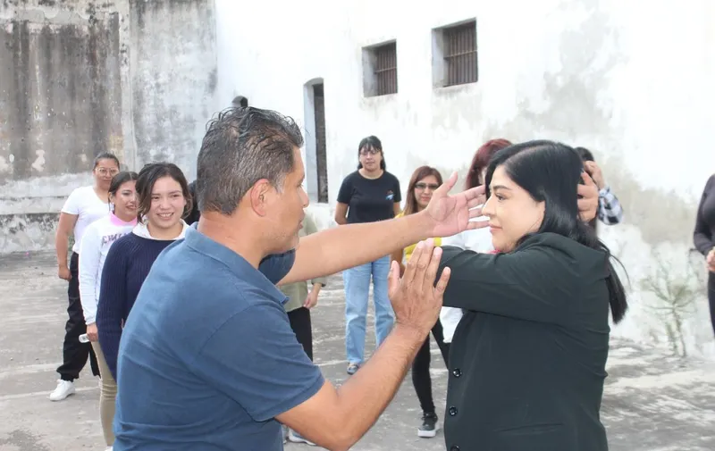 congreso-puebla-taller-defensa-personal-mujeres
