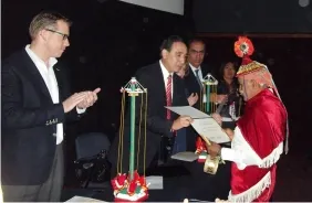 Edgar Sánchez presentó en BUAP documental sobre voladores de Chila