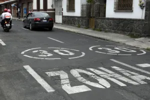 Avance del 100 por ciento en colocación de señalética en Zona 30