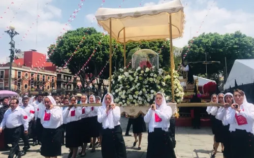 Esperan la asistencia de 160 mil personas a la Procesión de Viernes Santo