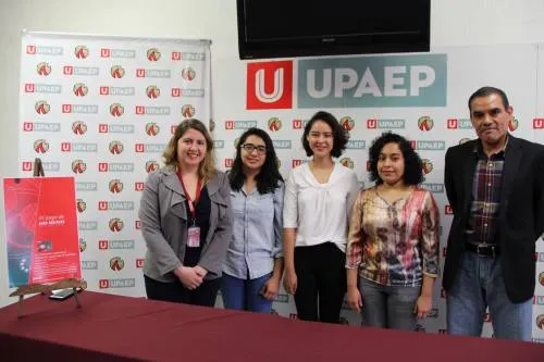 Estudiantes de Diseño Gráfico obtienen premios nacionales e internacionales