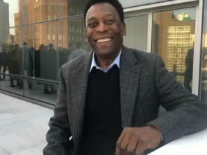 Pelé abre su cuenta de Instagram