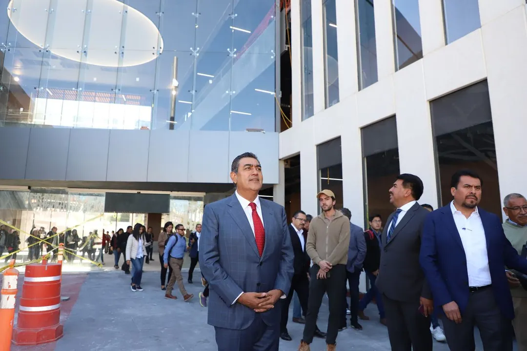Cespedes Recorrido Nueva Sede Del Congreso Pue