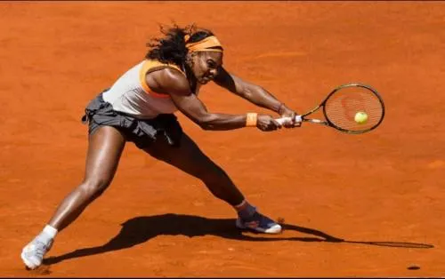 Serena Williams regresa a las pistas en la Copa Federación
