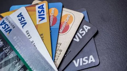 Condusef propone crear comité para regular comisiones bancarias