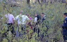 Encuentran enterrado un cuerpo en San Pedro Zacachimalpa