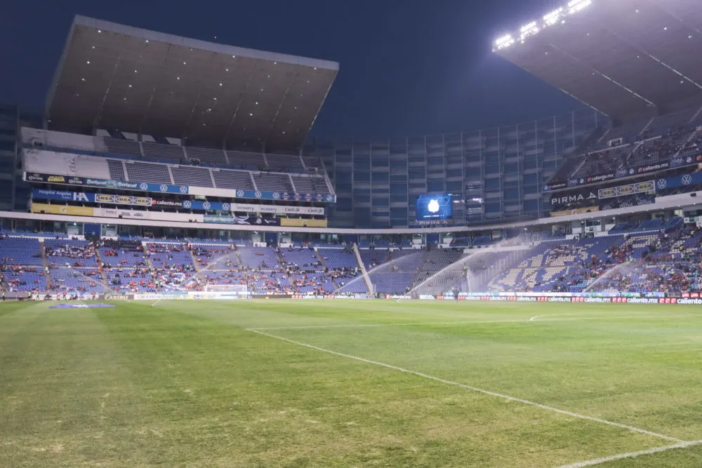 Cancha del estadio Cuauhtémoc