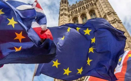 Se cae a pedazos el Brexit: por discrepancia renuncia Boris Johnson