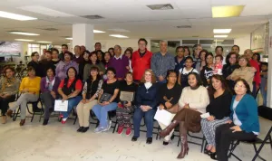 Reciben estímulos trabajadores con mayor antigüedad de la Sedesol