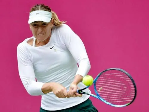 Acusan a Sharapova de ser parte de una ‘conspiración criminal’