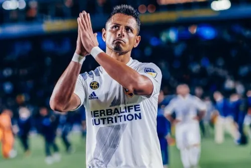 “Chicharito” Hernández representará a LA Galaxy en torneo virtual