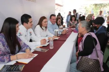 En ‘Martes Ciudadano’, SEDIF refuerza atención a población vulnerable de Chignahuapan