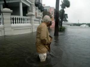 El huracán ‘Matthew’ toca tierra en Carolina del Sur