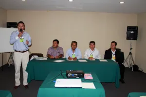 Capacita gobierno de Puebla a veterinarios que laboran en los rastros