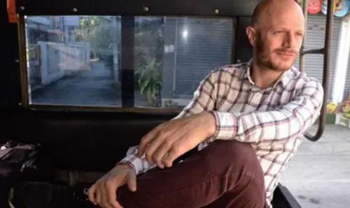 Facundo arremete contra Brozo en Twitter