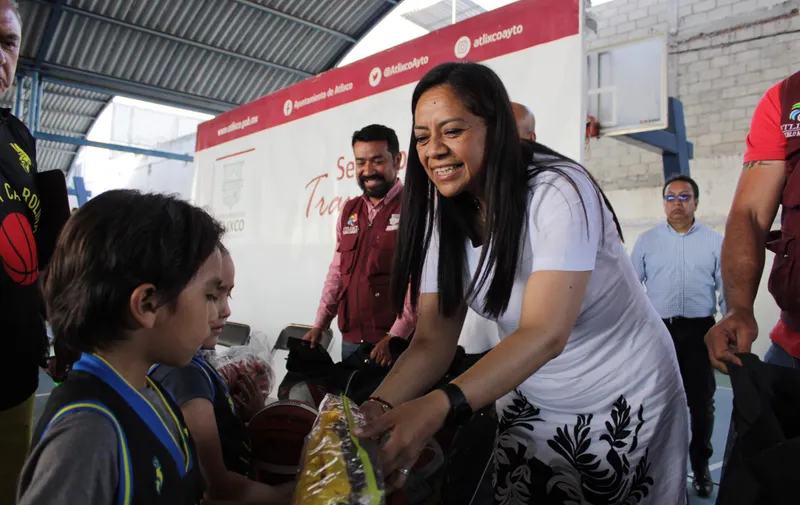 ARIADNA AYALA ENTREGA MATERIAL Y EQUIPO A CENTROS DE INICIACIÓN DEPORTIVA DEL AYUNTAMIENTO DE ATLIXCO