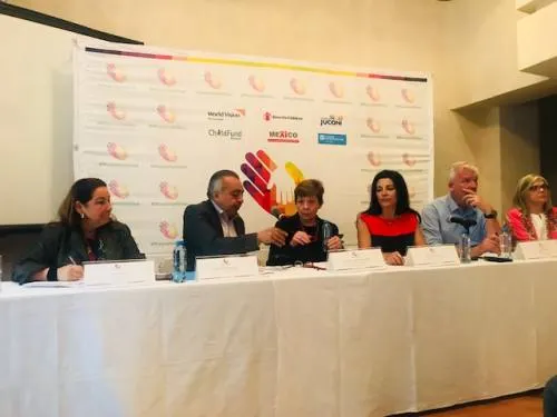 Instan a candidatos presidenciales a firmar acuerdos a favor de la niñez