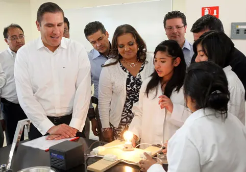 Puebla crece 8.9 por ciento en educación