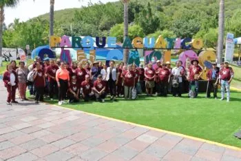 Tere Alfaro acompaña a más de 600 adultos mayores de Cuautlancingo en jornada recreativa