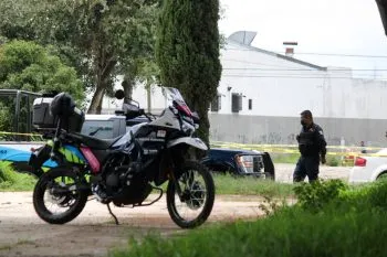 Hallan restos humanos dentro de una maleta, entre las colonias Naciones Unidas y Tepeyac