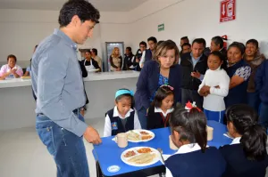 Para buena alimentación, Almoloya tiene desayunador: Espinosa