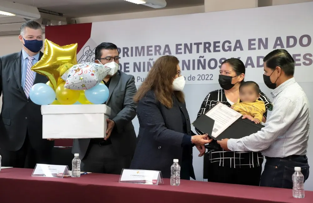 Aprueba SEDIF adopciones de menores