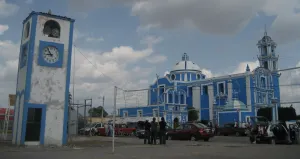 Casi linchan a autoridades de Molcaxac por desaparición de menor