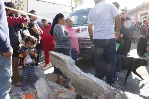 Transporte público se queda sin frenos y atropella a siete personas