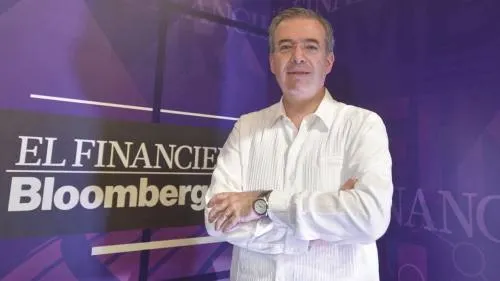 Comunicación entre Banxico y Hacienda es muy constructiva: Díaz de León