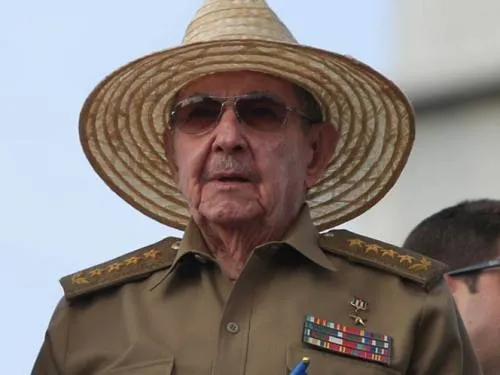Raúl Castro se recupera de una operación, dicen medios cubanos