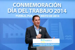 Sindicatos, gobierno y sector empresarial impulsan desarrollo de Puebla: RMV