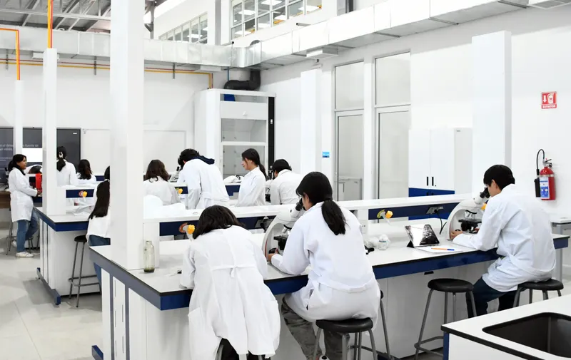 Obtiene Ingeniería Biomédica dictamen que avala su calidad académica