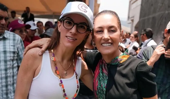 Gabriela Cuevas y Claudia Sheinbaum , representante para Mundial 2026 y presidenta de México, respectivamente
