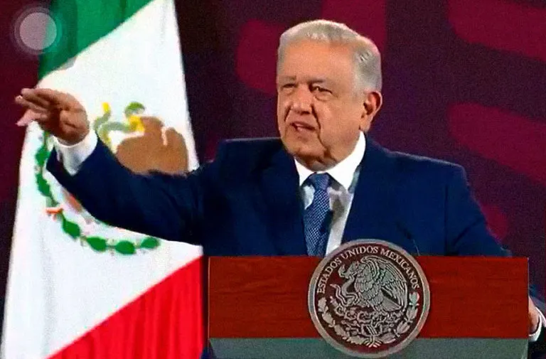 El silencio ante México, la voz para Cuba