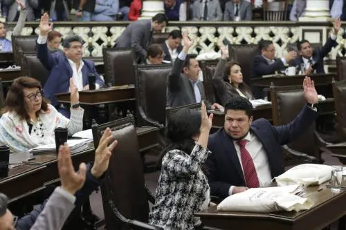 Gabriel Biestro acusa bajezas contra Miguel Barbosa