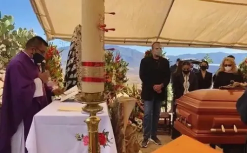 Dan el último adiós a Flor Silvestre, mamá de Pepe Aguilar