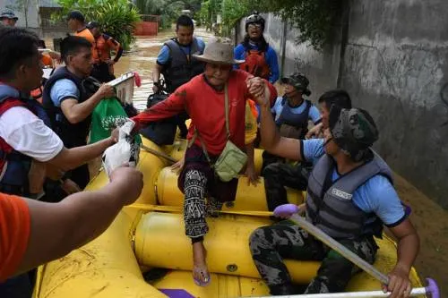 Aumenta cifra de muertos en Filipinas por “Tembin”