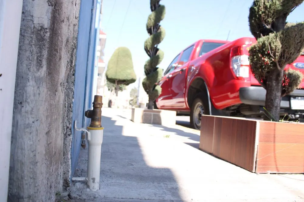 Fuga de gas natural alarma a vecinos de la colonia Tecnológico y La Paz