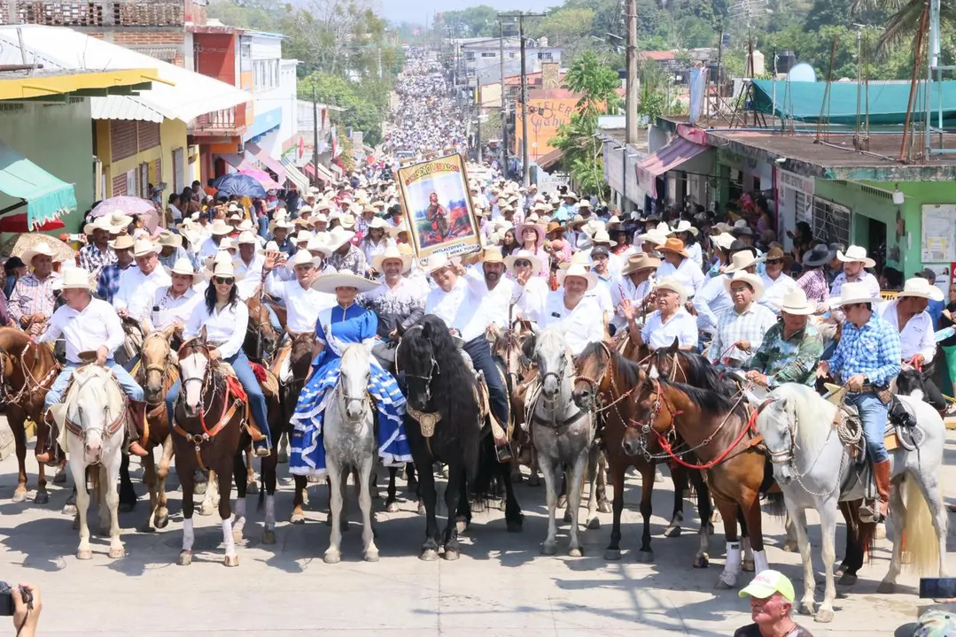 Mega cabalgata